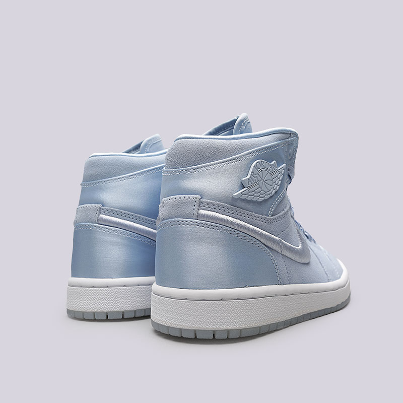 женские голубые кроссовки Jordan WMNS 1 Ret High Soh AO1847-445 - цена, описание, фото 4